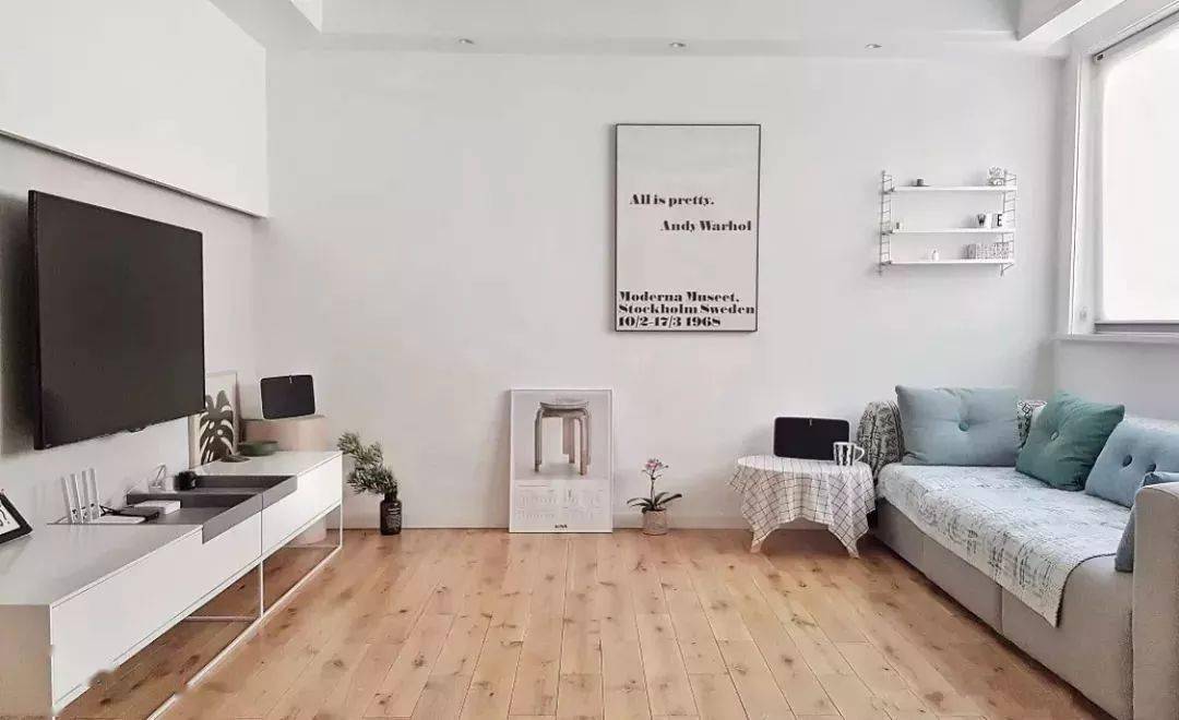 裝修施工：粉刷墻面是用滾輪粉刷還是用機器噴涂？哪種更好？